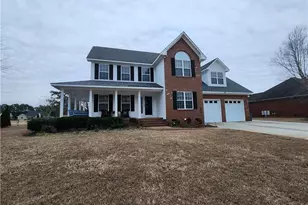 4447 Bent Grass Dr, Fayetteville, NC 28312 - Photo 2