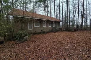 488 Green St, Parkton, NC 28371 - Photo 4