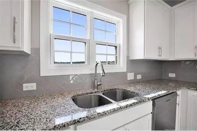 5444 Debut Avenue, Hope Mills, NC 28348 - Photo 16