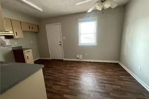 4971-C Galveston Dr, Fayetteville, NC 28303 - Photo 6