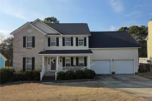 5325 Miranda Dr, Hope Mills, NC 28348 - Photo 1
