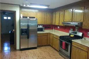 3026 Club Dr, Gastonia, NC 28054 - Photo 2