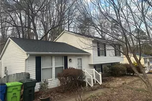 7121 Shellburne Dr, Raleigh, NC 27612 - Photo 4