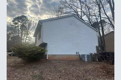 7121 Shellburne Drive, Raleigh, NC 27612 - Photo 14