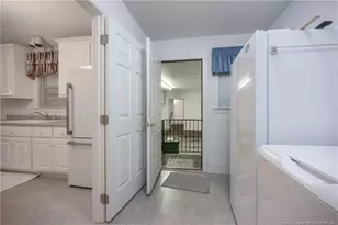 401 W Brocklyn St, Benson, NC 27504 - Photo 22