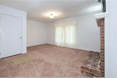 401 W Brocklyn Street, Benson, NC 27504 - Photo 26