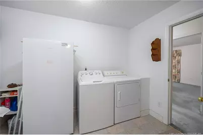 401 W Brocklyn Street, Benson, NC 27504 - Photo 12