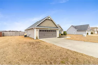 3559 Thrower Road, Hope Mills, NC 28348 - Photo 8