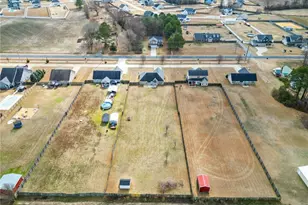 3559 Thrower Rd, Hope Mills, NC 28348 - Photo 4