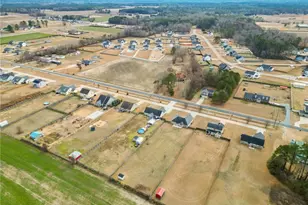 3559 Thrower Rd, Hope Mills, NC 28348 - Photo 2