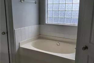 5613 Edwin Deaver Dr, Hope Mills, NC 28348 - Photo 12