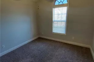 5613 Edwin Deaver Dr, Hope Mills, NC 28348 - Photo 10