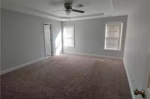 5613 Edwin Deaver Dr, Hope Mills, NC 28348 - Photo 8