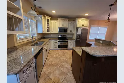 399 Admiral Drive, Fayetteville, NC 28303 - Photo 6