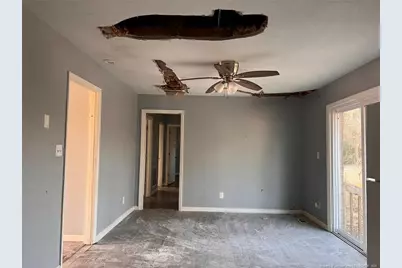 7534 Cliffbourne Drive, Fayetteville, NC 28303 - Photo 8