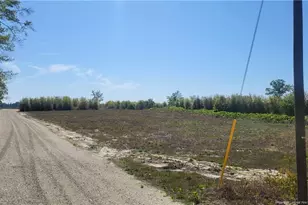 9123 B Cedar Creek Rd, Fayetteville, NC 28312 - Photo 1