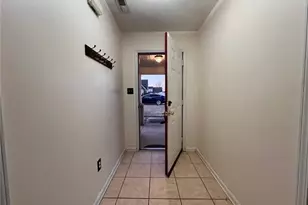 8241 English Saddle Dr, Fayetteville, NC 28314 - Photo 4