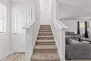 1705 Redbout Ct, Hope Mills, NC 28348 - Photo 8