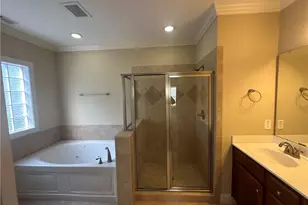 330 Gallery Dr, Spring Lake, NC 28390 - Photo 14