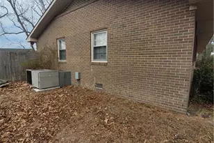 1602 Ferndell Dr, Fayetteville, NC 28314 - Photo 2