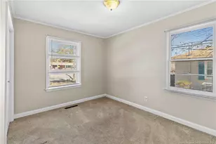 517 Albany St, Fayetteville, NC 28301 - Photo 10