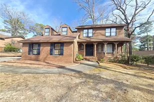 1654 Baysden Ct, Fayetteville, NC 28303 - Photo 2