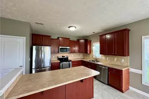 250 Bayleaf Dr, Raeford, NC 28376 - Photo 6