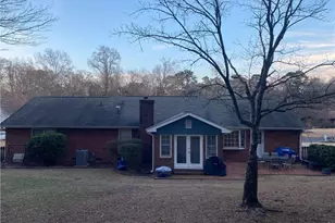 2326 Rolling Hill Rd, Fayetteville, NC 28304 - Photo 2