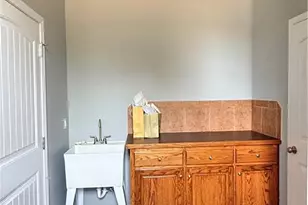 3917 Barnsdale Dr, Wade, NC 28395 - Photo 16