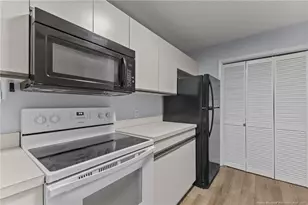 698 Bartons Landing Pl, Fayetteville, NC 28314 - Photo 12