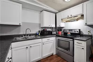 8521 Candlebrush Dr, Linden, NC 28356 - Photo 10