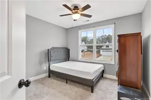 136 Edgefield Dr, Sanford, NC 27332 - Photo 12