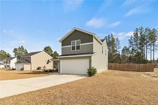 42 Terrier Ct, Parkton, NC 28371 - Photo 4