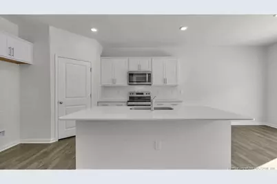 1034 Misty Creek Drive, Aberdeen, NC 28315 - Photo 8