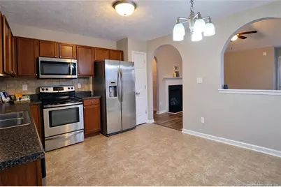 528 Bellgrove Drive, Hope Mills, NC 28348 - Photo 8