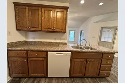 728 Bent Creek Drive, Hope Mills, NC 28348 - Photo 6