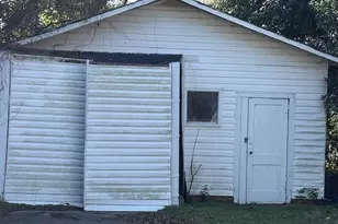 1909 Harris St, Fayetteville, NC 28301 - Photo 4