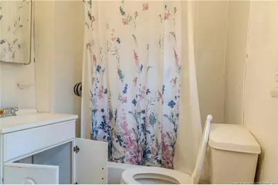 304 W Church Street, Benson, NC 27504 - Photo 10