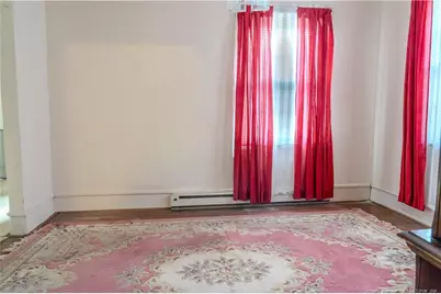 304 W Church Street, Benson, NC 27504 - Photo 8