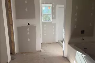 3829 Bankergate Ct, Fayetteville, NC 28311 - Photo 8