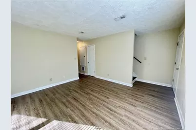 5854 Aftonshire Drive, Fayetteville, NC 28314 - Photo 6