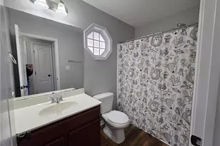 366 Carolina Oaks Cir, Linden, NC 28356 - Photo 22