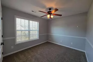 366 Carolina Oaks Cir, Linden, NC 28356 - Photo 16