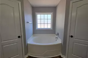 366 Carolina Oaks Cir, Linden, NC 28356 - Photo 20