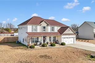 629 Pecan Grove Loop, Hope Mills, NC 28348 - Photo 32