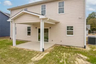 1505 Stonewood Dr, Fayetteville, NC 28306 - Photo 8