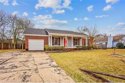 3813 Constance Road, Hope Mills, NC 28348 - Photo 2