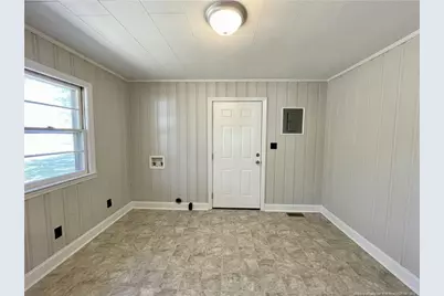 531 E Donaldson Avenue, Raeford, NC 28376 - Photo 14