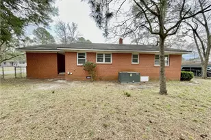 531 E Donaldson Ave, Raeford, NC 28376 - Photo 16
