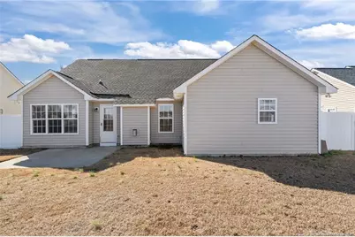 521 Fairfield Circle, Raeford, NC 28376 - Photo 2